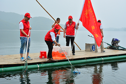 党员志愿者南湾湖美化-打捞